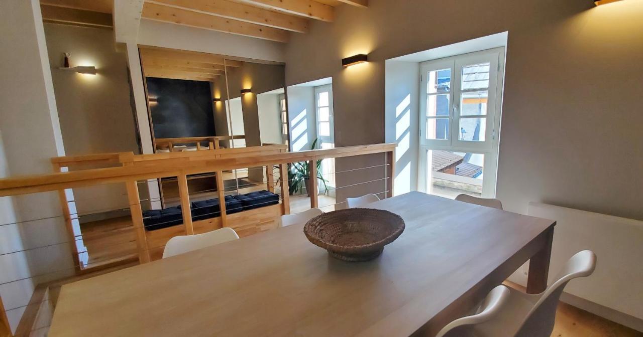 L'Hivernet, Grand Triplex Neuf Au Coeur D'Embrun Acces Facile Ngoại thất bức ảnh